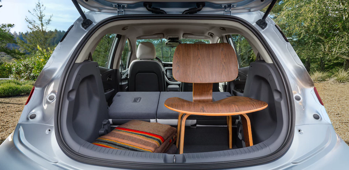 Chevy-Bolt-trunk-space