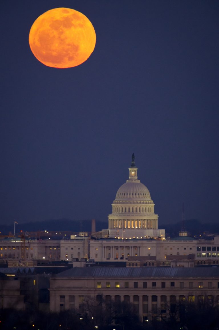 us-capitol-evadoption